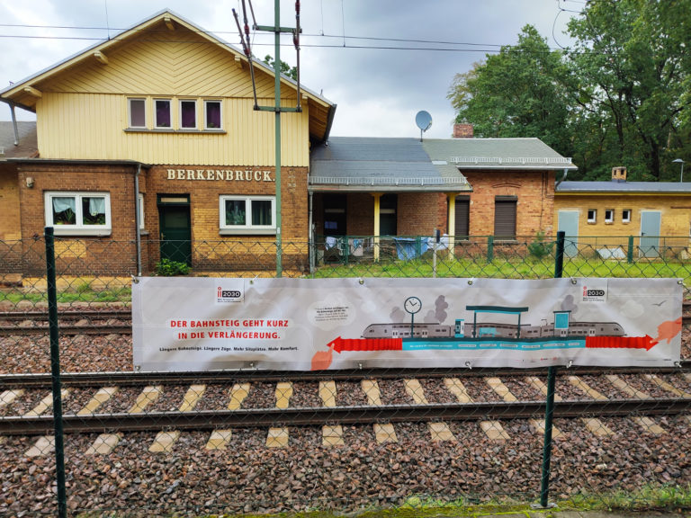 RE1-Bahnsteigverlängerung an der Station Berkenbrück, Foto: VBB