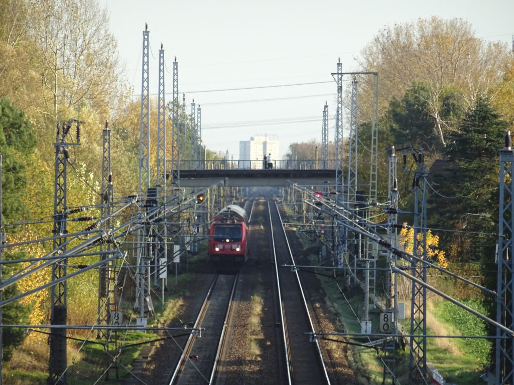 Auf dem Abschnitt des Außenrings sollen zukünftig auch S-Bahnen fahren, Foto: VBB/Stapf