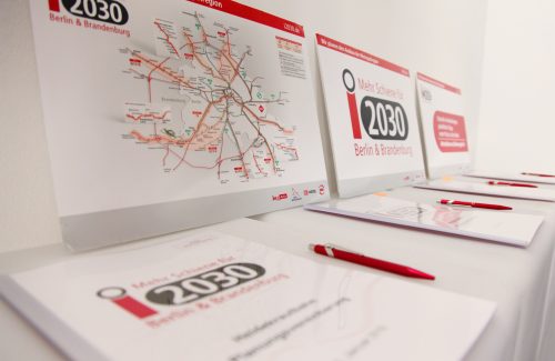 Foto: VBB Unterzeichnung Planungsvereinbarung Heidekrautbahn